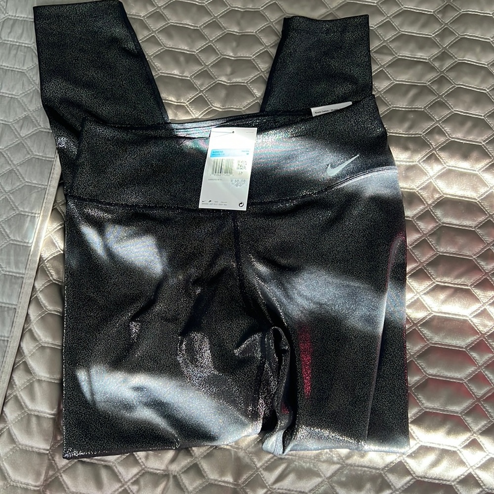 Brand new Nike leggings